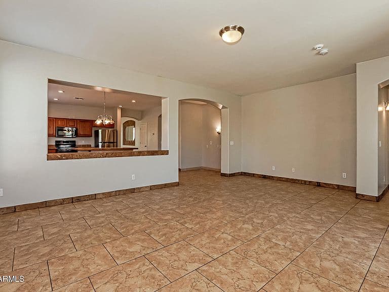 49 E MILL REEF Drive photo 3