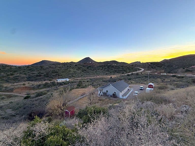 6304 W Copper Canyon Dr photo 4