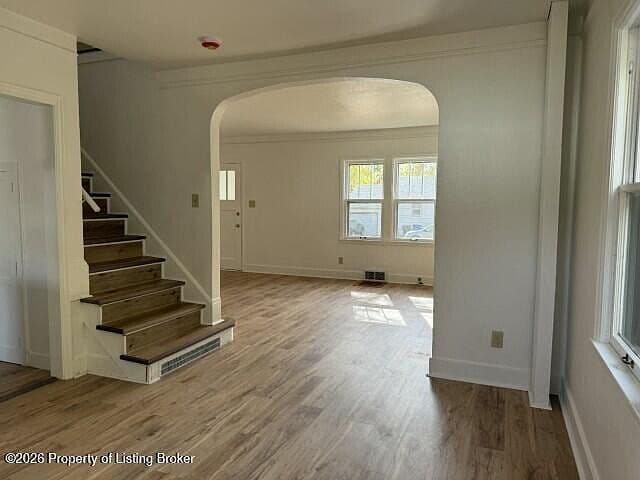 632 3rd St W photo 5