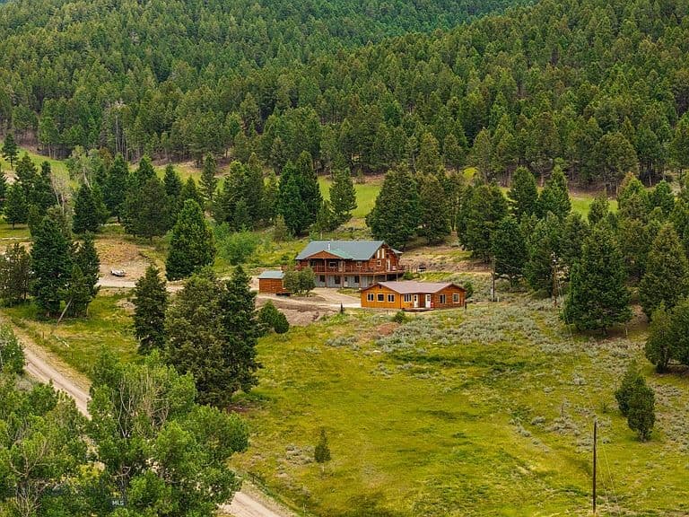 230 Meadow Gulch Rd photo 1