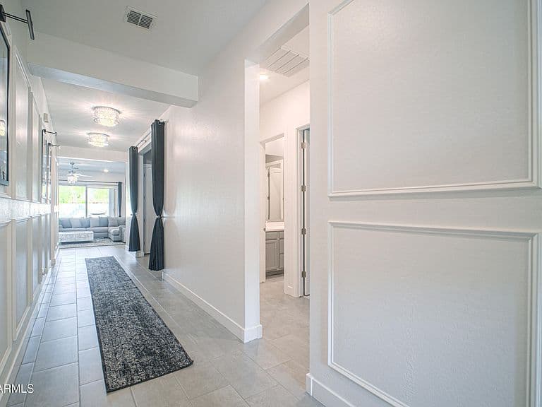 1180 E Cherrywood Place photo 3