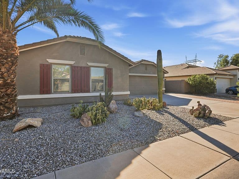 2501 S 255TH Drive photo 1