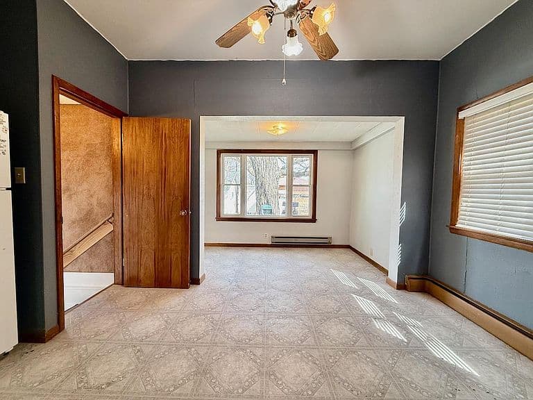 404 2nd St S photo 5