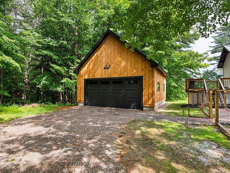 10 Blake Mountain Road photo 5