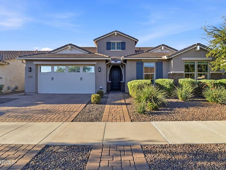 10636 E SHEFFIELD Drive photo 2
