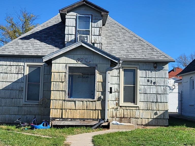 620 Knight St photo 1