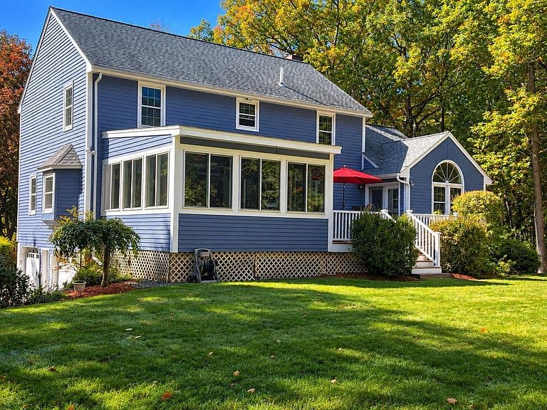 49 Marty Drive photo 2