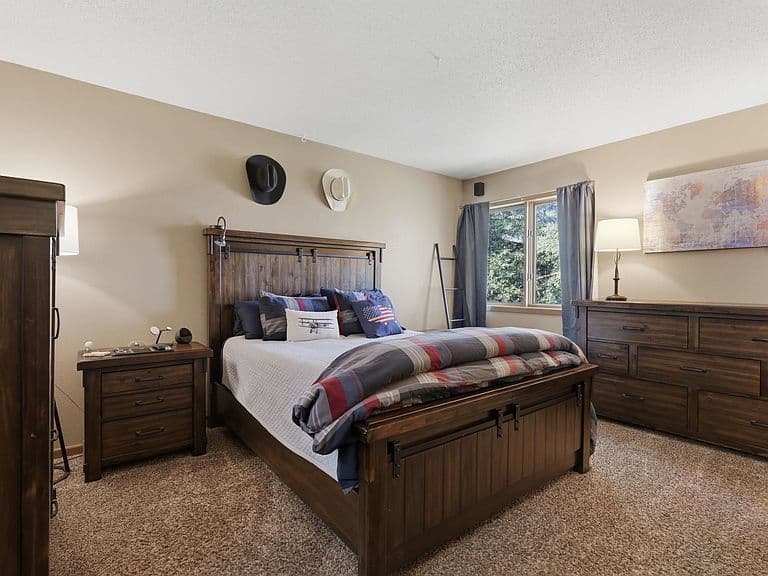 1214 Range View Cir photo 5