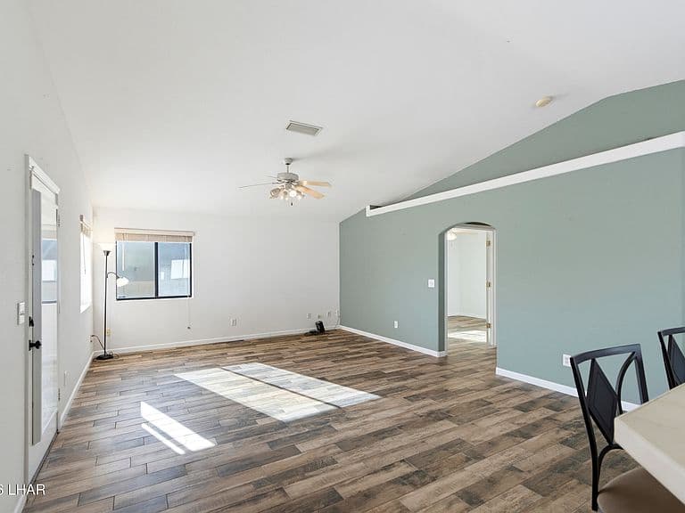 3326 Thundercloud Dr photo 5