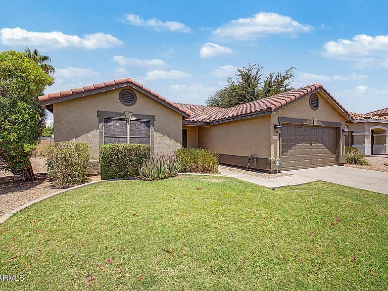 11412 E QUICKSILVER Avenue photo 3