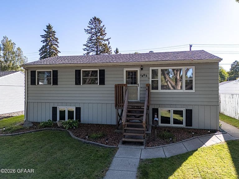 1403 S 19th St photo 1