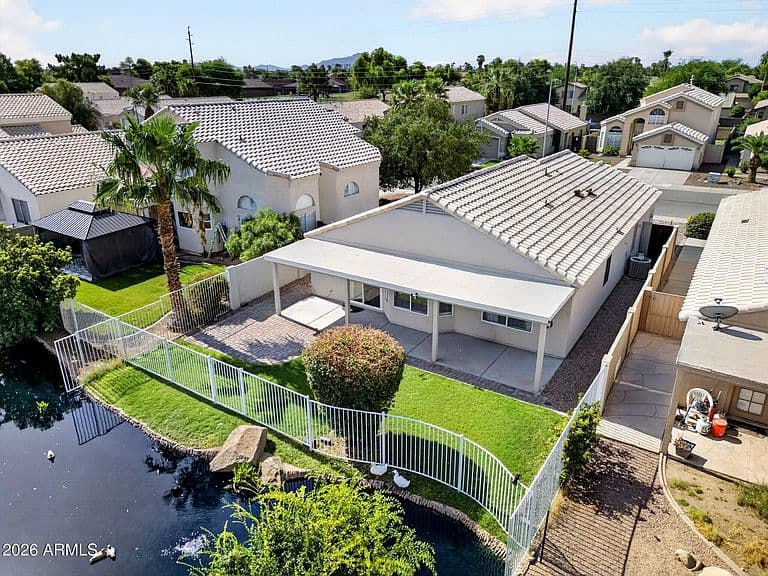 1438 E CINDY Street photo 1