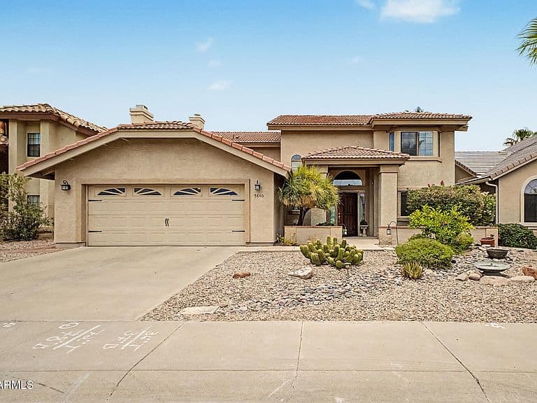 5840 W ABRAHAM Lane photo 1