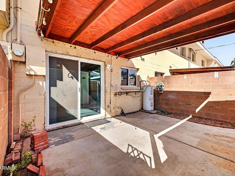 1550 W CAMPBELL Avenue photo 5