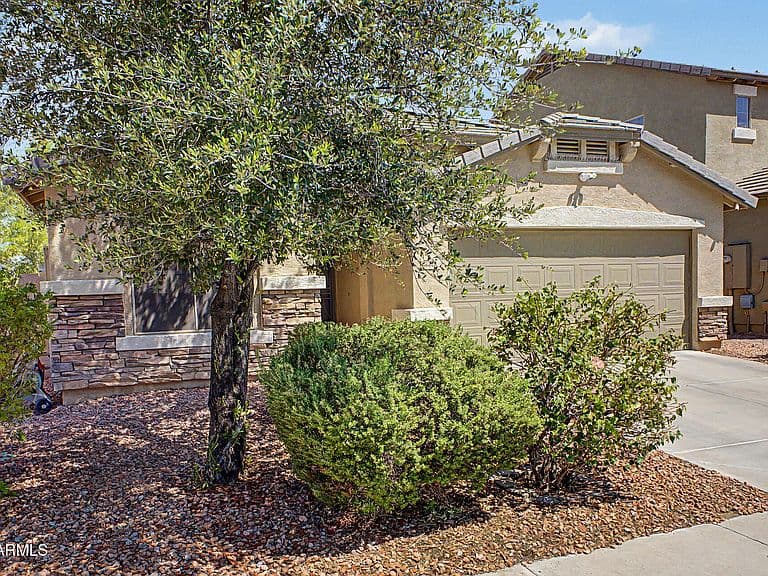 3530 W SAINT CHARLES Avenue photo 3
