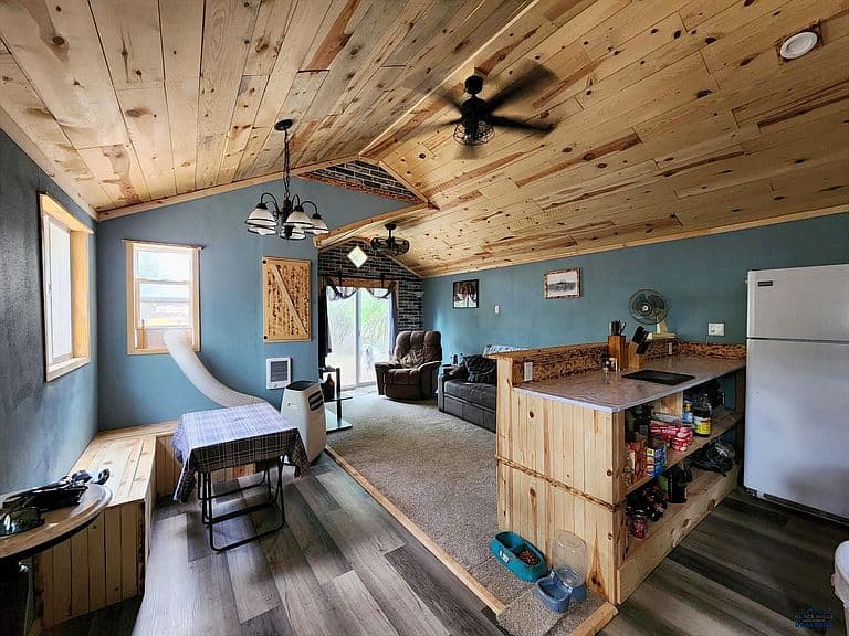 2317 Wilson Ave photo 5