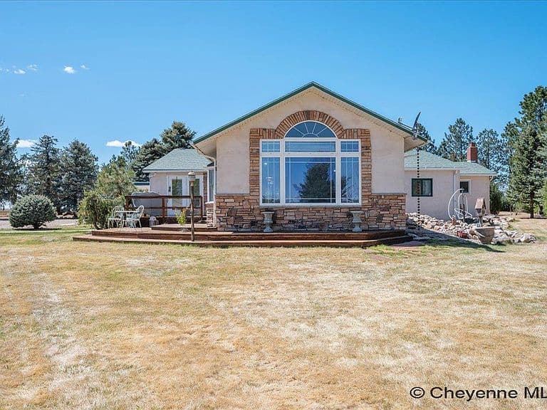 1160 Road 161 photo 2