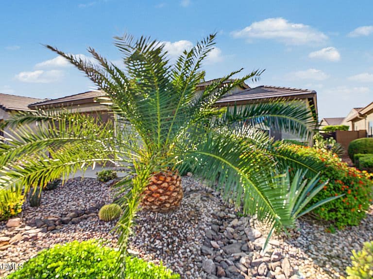 5453 W SARATOGA Way photo 1
