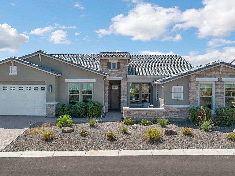 20739 W Rattler Road photo 2