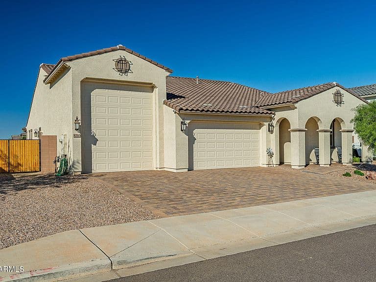 5210 W TOP HAND Trail photo 3