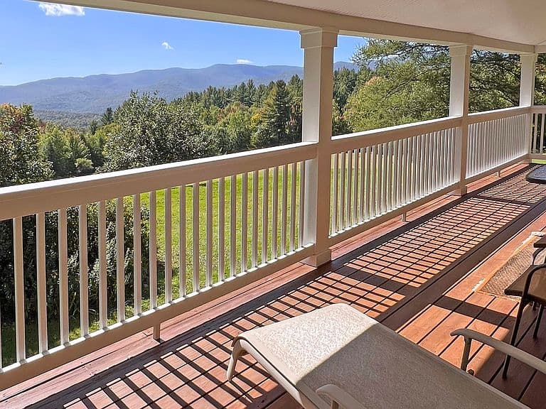 121 Fisher Road photo 2