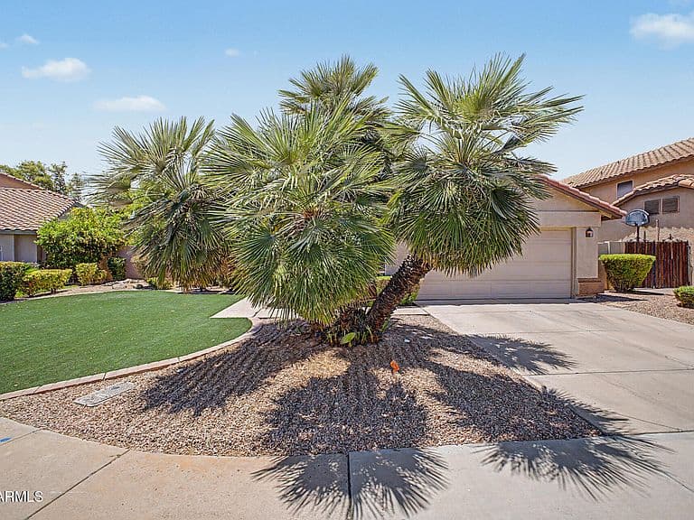1358 N SAILORS Way photo 2