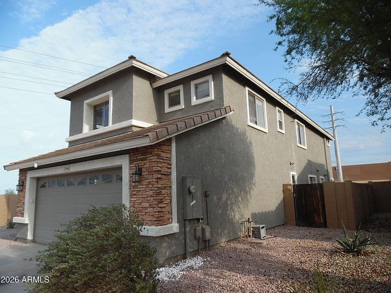 25884 W ELIZABETH Avenue photo 2