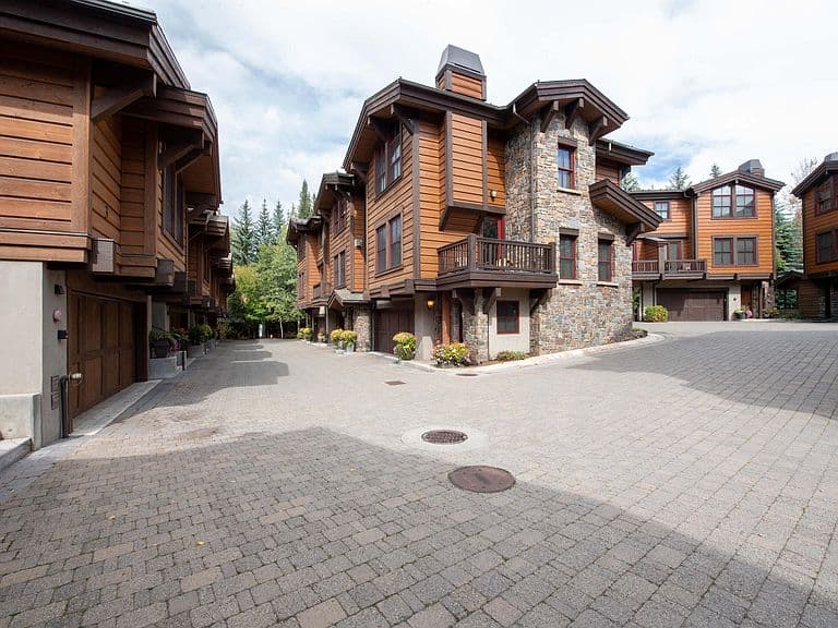 409 S Main St #4C photo 5