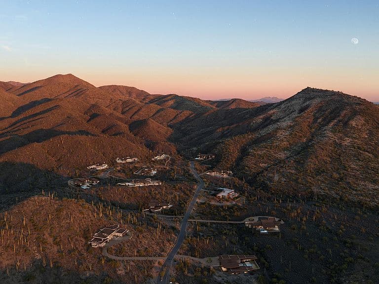 41521 N 75TH Place photo 4