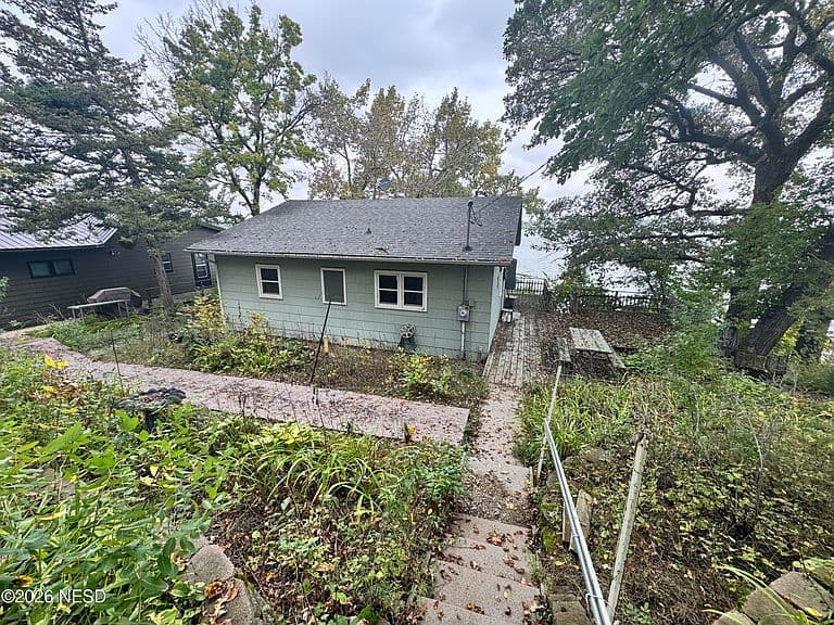 47860 Wildwood Beach Rd photo 2
