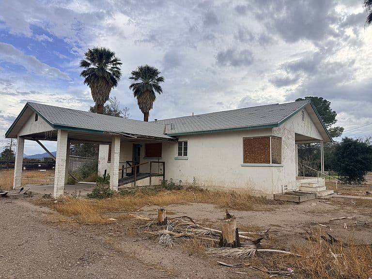 2389 E Us Highway 70 photo 3