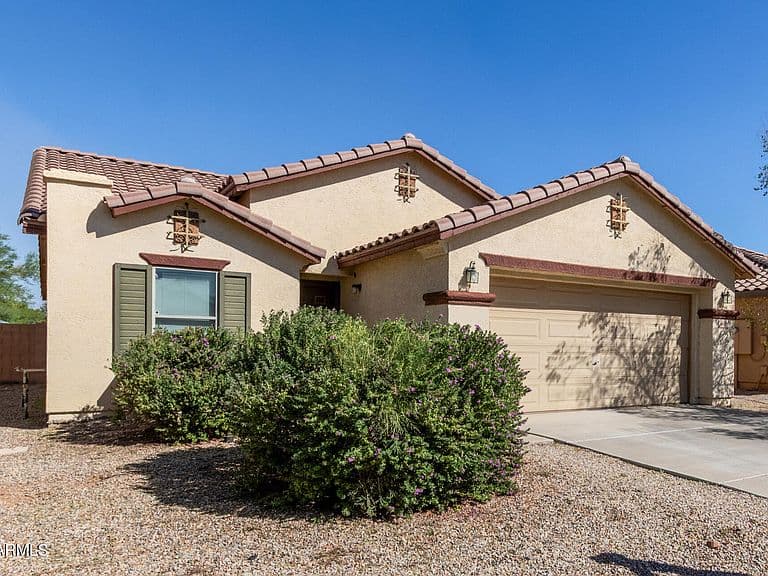 40202 W MARY LOU Drive photo 4
