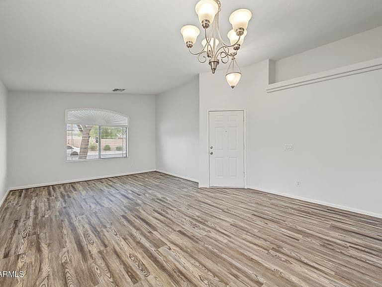 1872 E PILGRAM Street photo 3