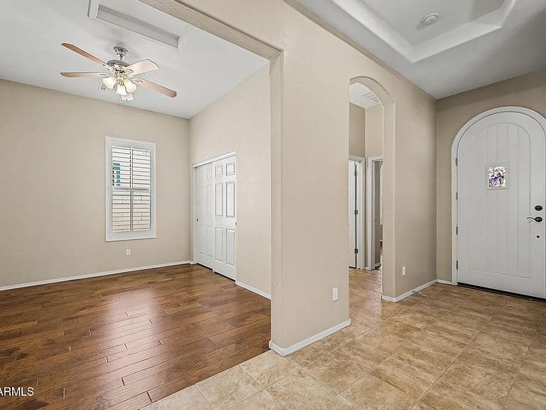 20432 W MONARCH Court photo 5
