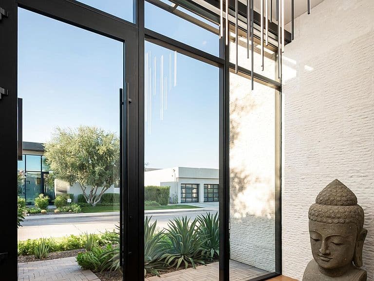 6893 E CACTUS WREN Road photo 4