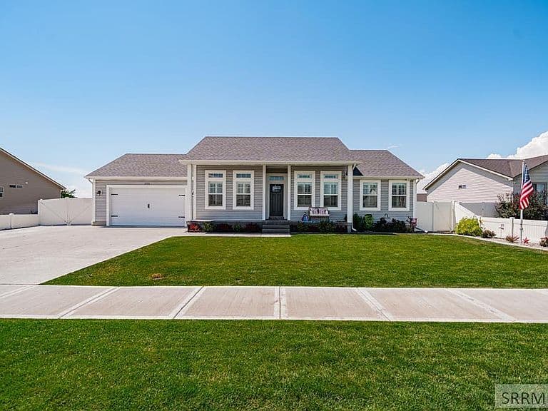 3731 N Pitney Way photo 3