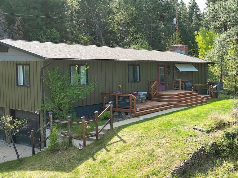 28 Pinecrest Loop photo 1