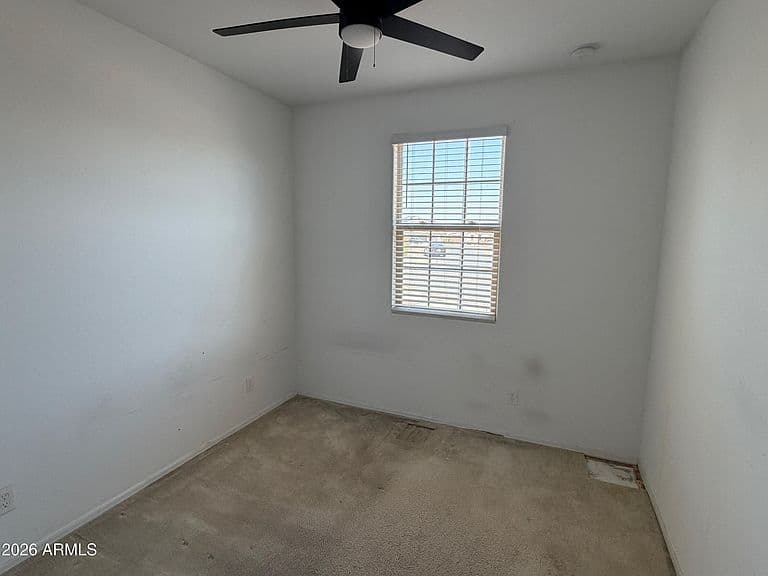 1089 W ELM Avenue photo 2