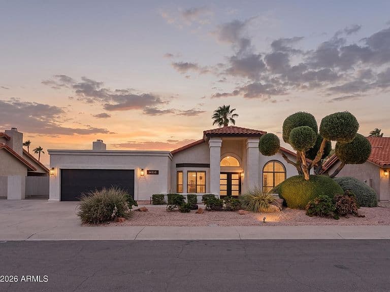 10518 E TERRA Drive photo 1