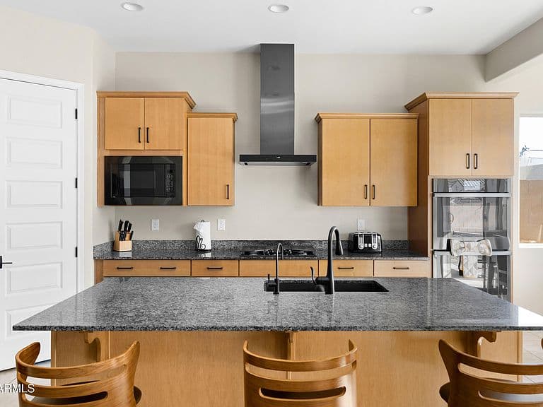 8511 W PALO VERDE Drive photo 3