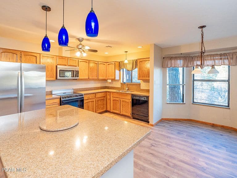671 Copper Basin Rd photo 4