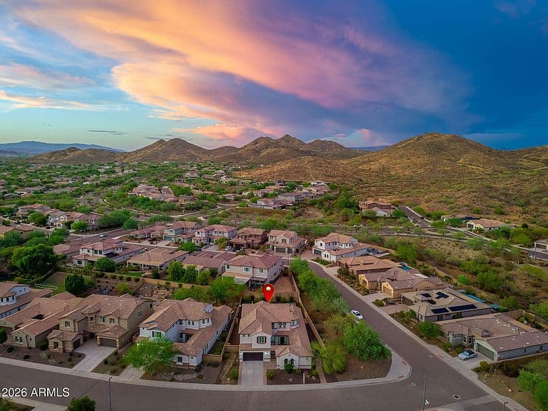 1528 W RED BIRD Road photo 2