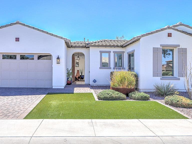 5662 S SHELBY Way photo 1