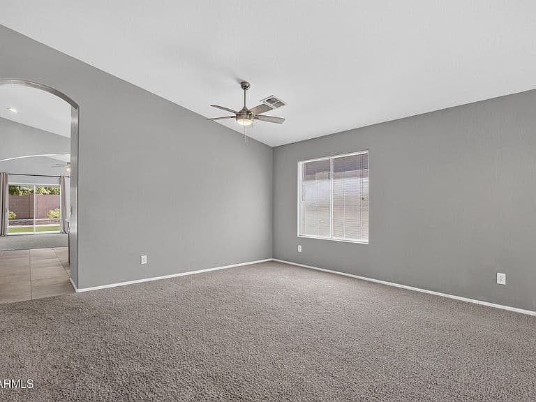 17589 W WINDROSE Drive photo 5