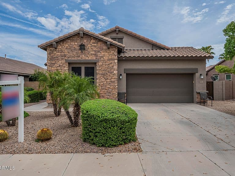 21711 N Bradford Dr photo 3