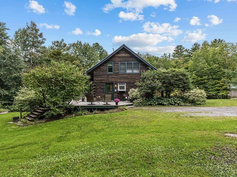 263 McCullough Hill Road photo 1