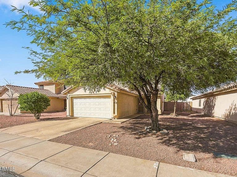 11948 W DAHLIA Drive photo 4