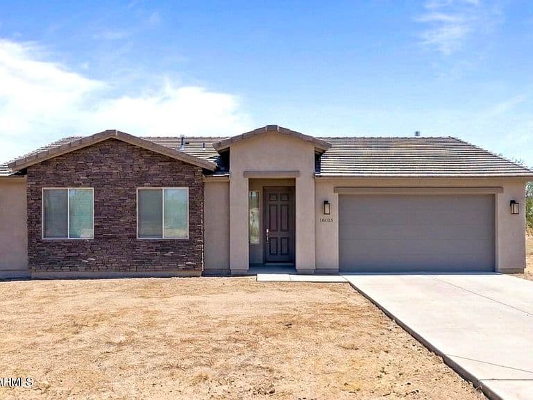 16015 E WILDCAT Drive photo 2