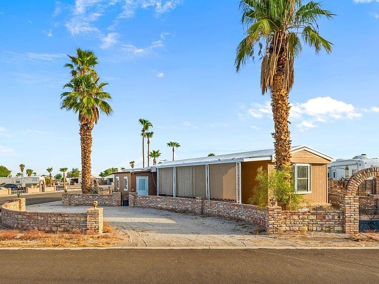 13143 S Montana Ave photo 1