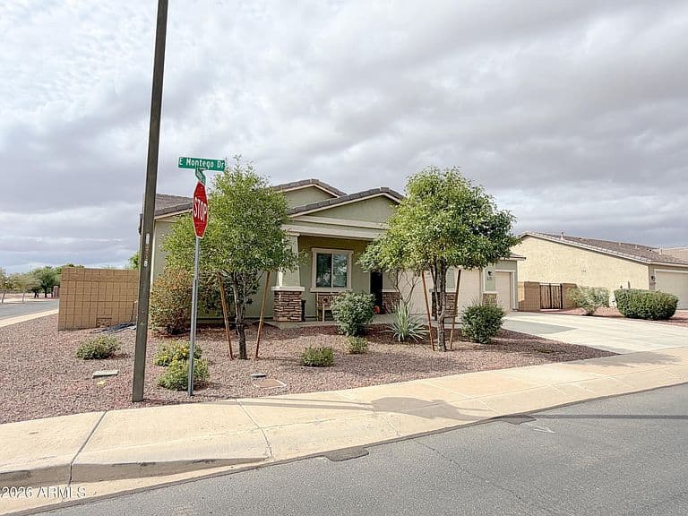 375 E MONTEGO Drive photo 2
